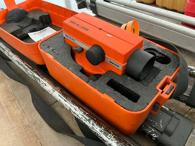 Leica wild na20 waterpasinstrument - afbeelding 3 van  3