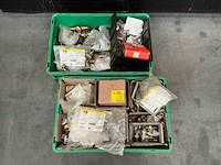 Leidingskoppelingen ( 2 kratten) - afbeelding 1 van  4