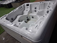 Leisure bay jacuzzi - afbeelding 4 van  5