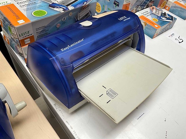 Leitz easylaminator a4 lamineermachine - afbeelding 2 van  6
