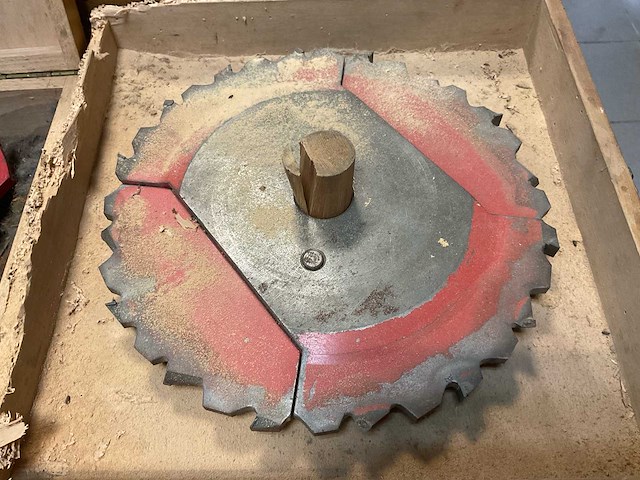 Leitz freeskoppen (pennenbank + freesmachine) (14x) - afbeelding 12 van  17