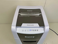 Leitz iq autofeed small office 100 p4 papierversnipperaar - afbeelding 2 van  9