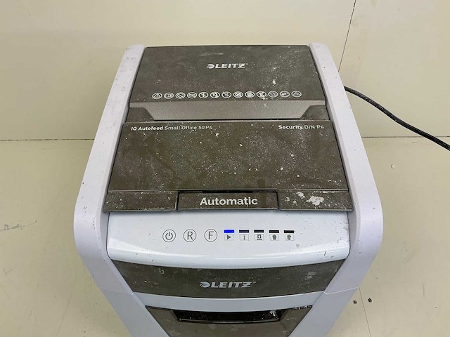 Leitz iq autofeed small office 50 p4 papierversnipperaar - afbeelding 2 van  9