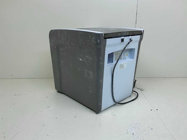 Leitz iq autofeed small office 50 p4 papierversnipperaar - afbeelding 6 van  9