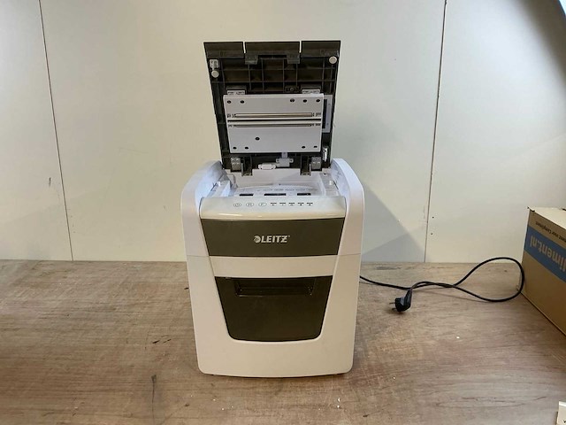 Leitz iq autofeed small office 50p4 papier shredder - afbeelding 5 van  8