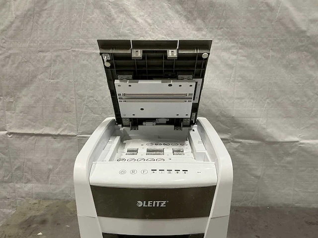 Leitz iq autoreed small office 50 p4 papier shredder - afbeelding 5 van  8
