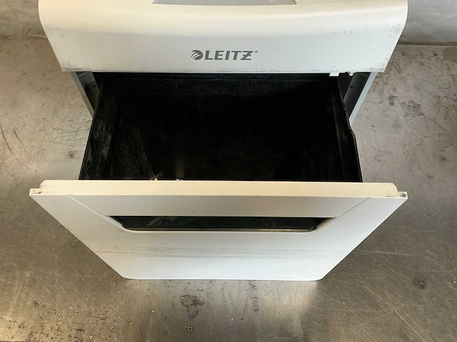 Leitz iq protect 8x papierversnipperaar - afbeelding 4 van  8