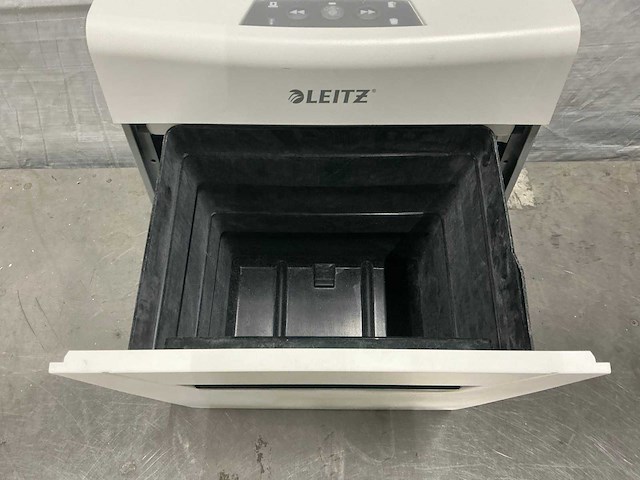 Leitz iq protect premium 8x papierversnipperaar - afbeelding 4 van  6