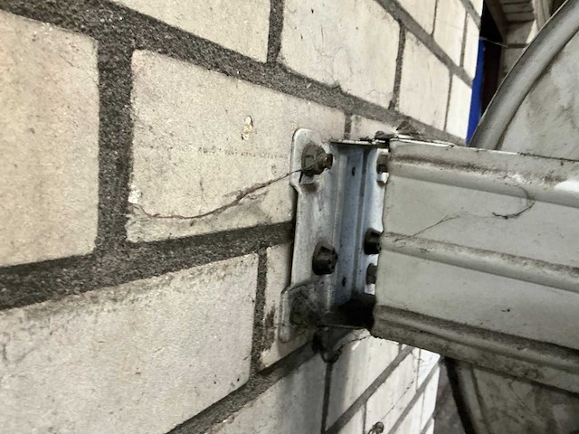 Lekbak met 2 pompen en 2 slanghaspels - afbeelding 2 van  11