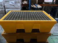 Lekbeheerbare pallet met gegalvaniseerd rooster - afbeelding 3 van  3