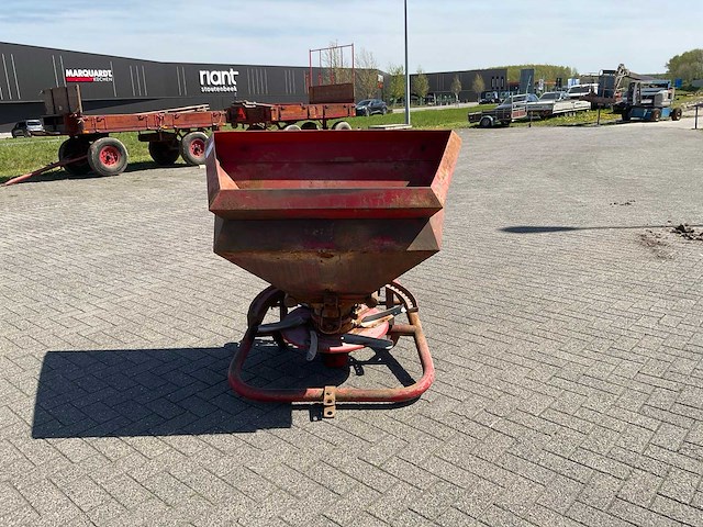 Lely - kunstmeststrooier - afbeelding 5 van  9