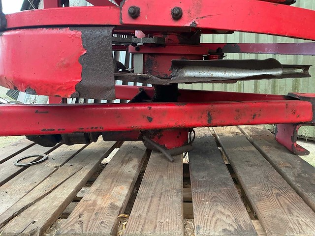 Lely 1500/23215-00-2 akker- en graslandbemester/kunstmeststrooier - afbeelding 4 van  13