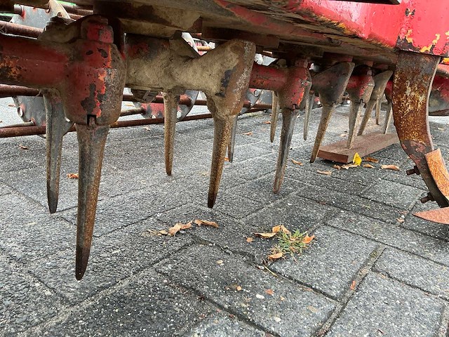 Lely 3000 rotorkopeg met egalisatiebalk - afbeelding 3 van  16