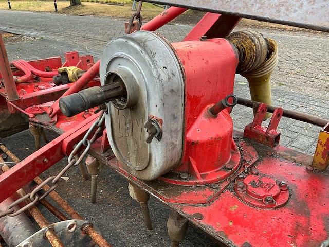 Lely 3000 rotorkopeg met egalisatiebalk - afbeelding 7 van  16