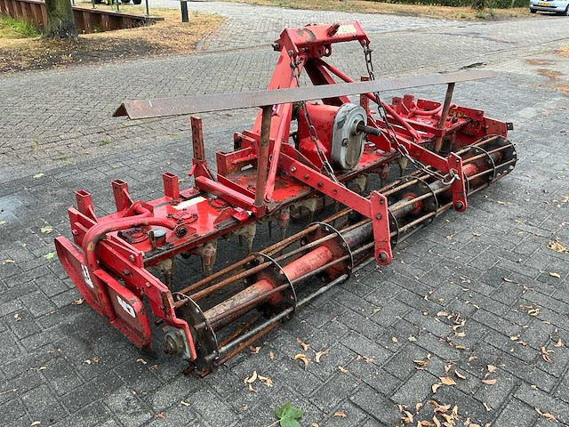 Lely 3000 rotorkopeg met egalisatiebalk - afbeelding 1 van  16