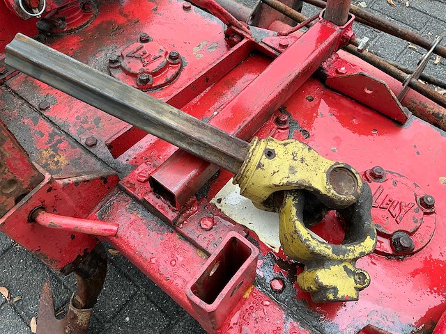 Lely 3000 rotorkopeg met egalisatiebalk - afbeelding 3 van  3