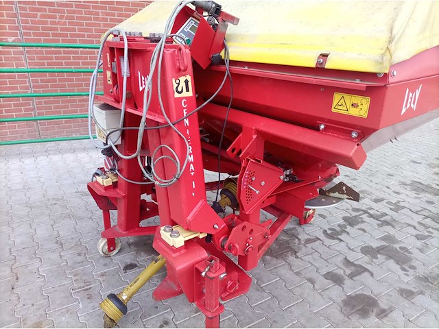 Lely centerliner 2000se kunstmest strooier - afbeelding 14 van  17