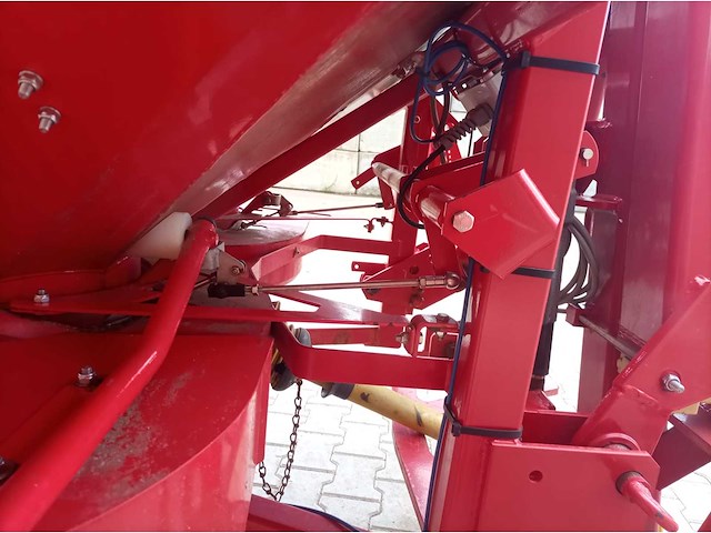 Lely centerliner 2000se kunstmest strooier - afbeelding 17 van  17