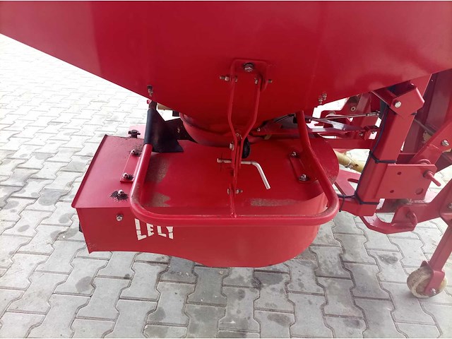 Lely centerliner 2000se kunstmest strooier - afbeelding 3 van  17