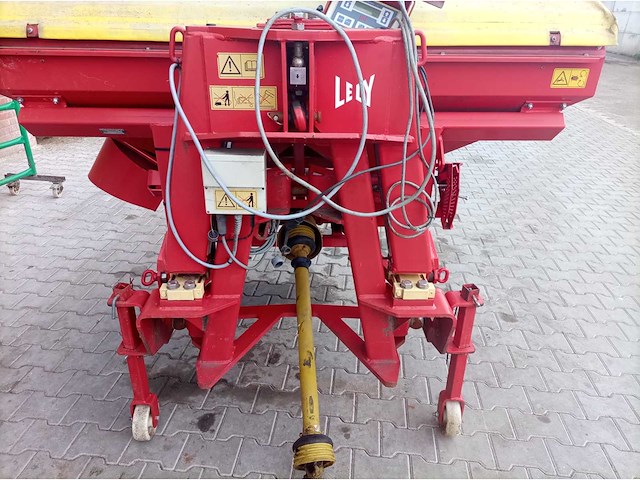 Lely centerliner 2000se kunstmest strooier - afbeelding 12 van  17
