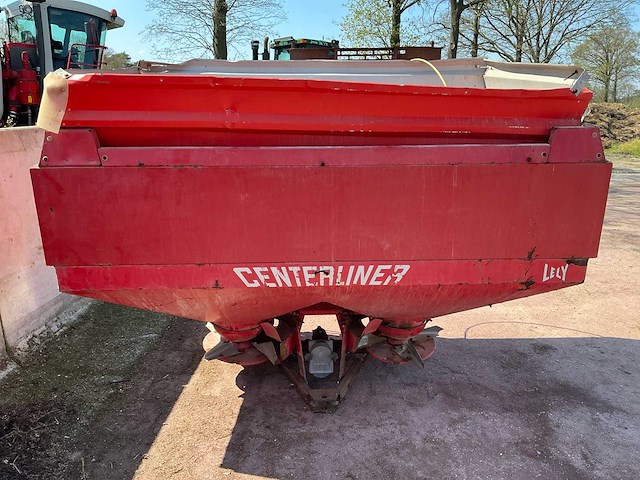 Lely centerliner kunstmeststrooier - afbeelding 14 van  16
