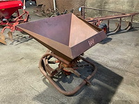 Lely kunstmeststrooier - afbeelding 4 van  4