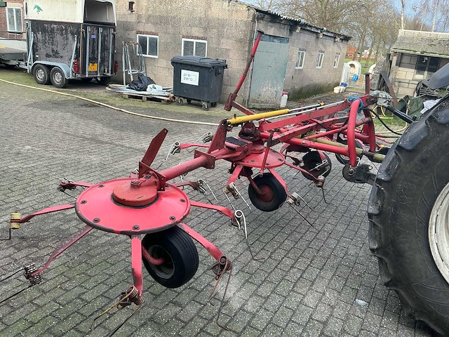 Lely lotus hooischudder - afbeelding 7 van  13