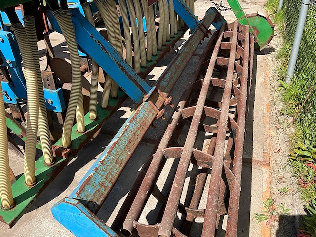 Lemken cultivator - afbeelding 13 van  16