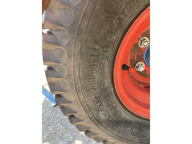 Lemken vari-europal 5 3+1 n95 variabele wentelploeg - afbeelding 4 van  14