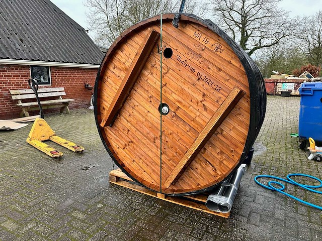 Lemmik mees hottub 6 persoons - afbeelding 6 van  7