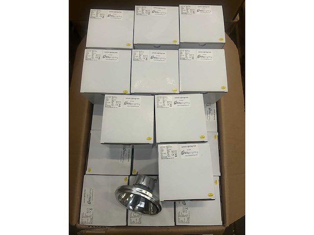 Lemnis spot light ar111 10w 3000k (69x) - afbeelding 1 van  5