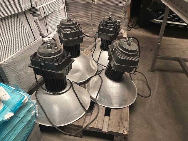 Lemtec lem-f gkiii led hanglamp (4x) - afbeelding 1 van  6