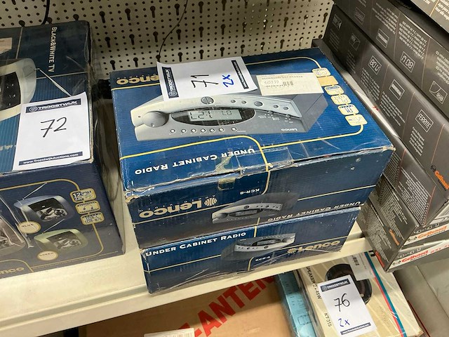 Lenco klokradio met wekker (2x) - afbeelding 1 van  2