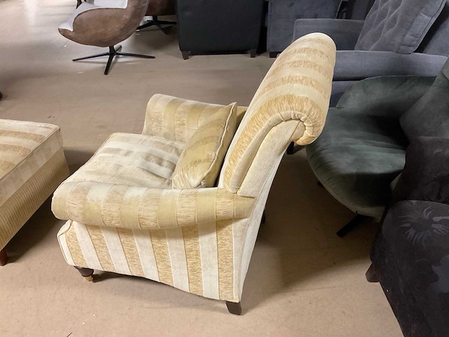 Lennerd fauteuil met voetenbankje - afbeelding 10 van  13
