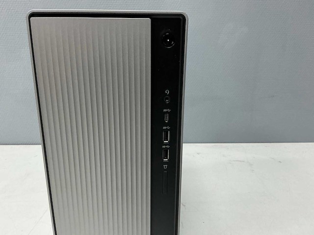 Lenovo - 90rx - pc - afbeelding 9 van  14