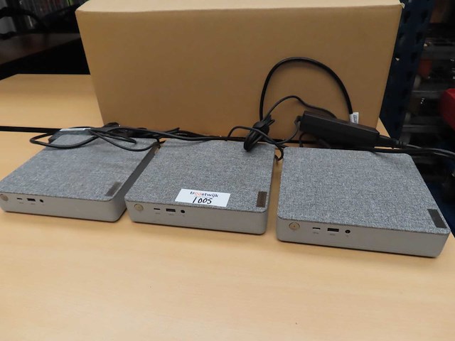 Lenovo - ideacentre mini 5 - desktop pc (3x) - afbeelding 1 van  3