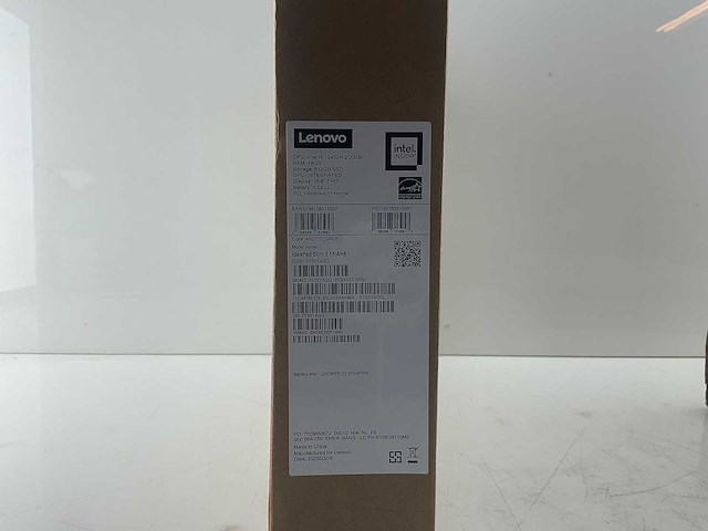 Lenovo - ideapad slim 3 15iah8 - laptop - afbeelding 2 van  4