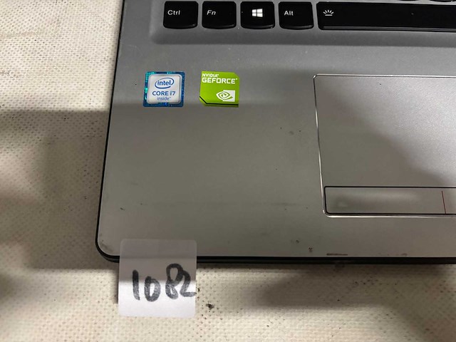 Lenovo - laptop - afbeelding 2 van  3