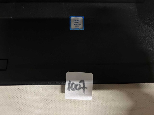 Lenovo - laptop - afbeelding 2 van  3