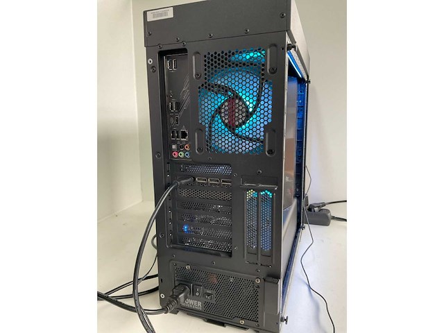 Lenovo - legion t7 - desktop - afbeelding 18 van  36