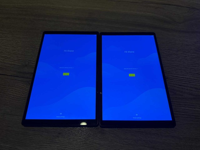 Lenovo - tab m10 (tb-x306f) - tablet (2x) - afbeelding 2 van  4