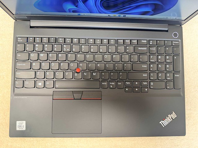 Lenovo - thinkpad e15 - i5 / 16gb / 256gb / 15,3" laptop - afbeelding 4 van  7