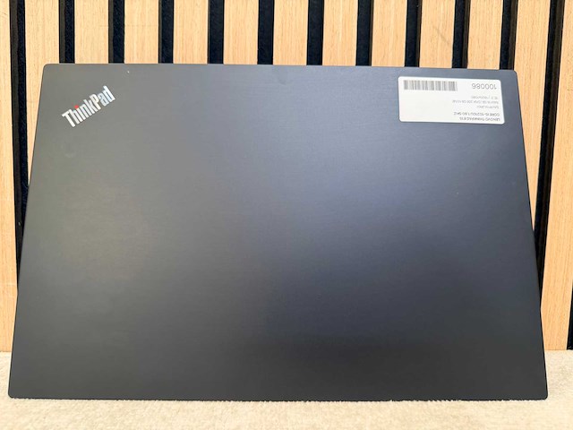 Lenovo - thinkpad e15 - i5 / 16gb / 256gb / 15,3" laptop - afbeelding 5 van  7