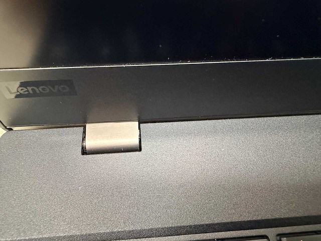 Lenovo - thinkpad t580 - i5 / 8gb / 256gb / 15,3" laptop - afbeelding 8 van  8