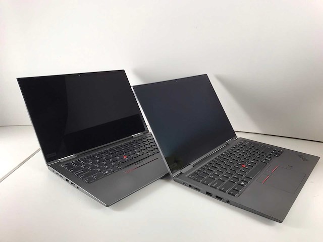 Lenovo - thinkpad x1 yoga 14", core(tm) i7 8th gen, 16 gb ram, 512 gb nvme laptops (2x) - afbeelding 2 van  8