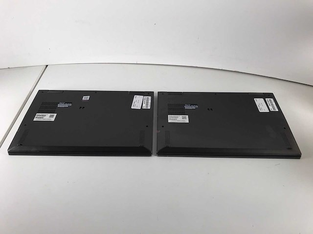Lenovo - thinkpad x1 yoga 14", core(tm) i7 8th gen, 16 gb ram, 512 gb nvme laptops (2x) - afbeelding 6 van  8