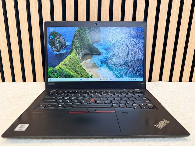 Lenovo - thinkpad x13 gen 1 - i5 / 16gb / 256gb / 13,2" laptop - afbeelding 1 van  9