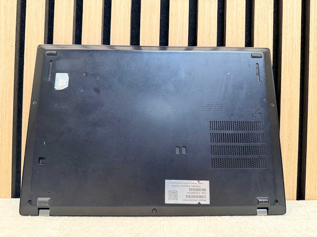 Lenovo - thinkpad x13 gen 1 - i7 / 16gb / 256gb / 13,2" laptop - afbeelding 7 van  10