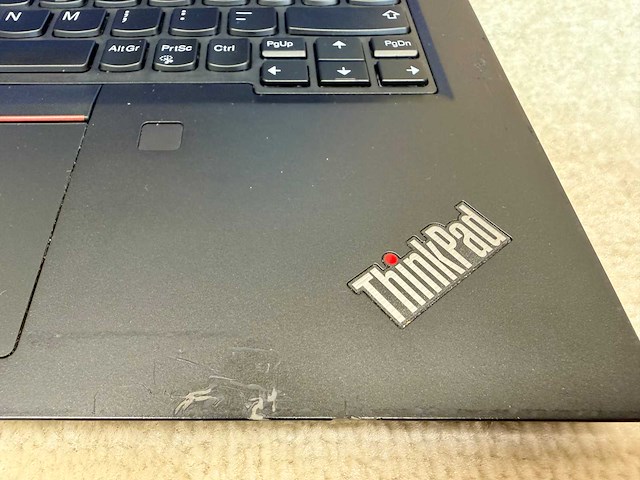 Lenovo - thinkpad x13 gen 1 - ryzen 5 pro / 16gb / 256gb / 13,2" laptop - afbeelding 9 van  10