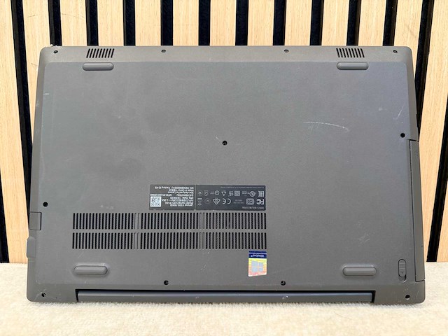 Lenovo - v330-15ikb - i3 / 8gb / 256gb / 15,3" laptop - afbeelding 9 van  12